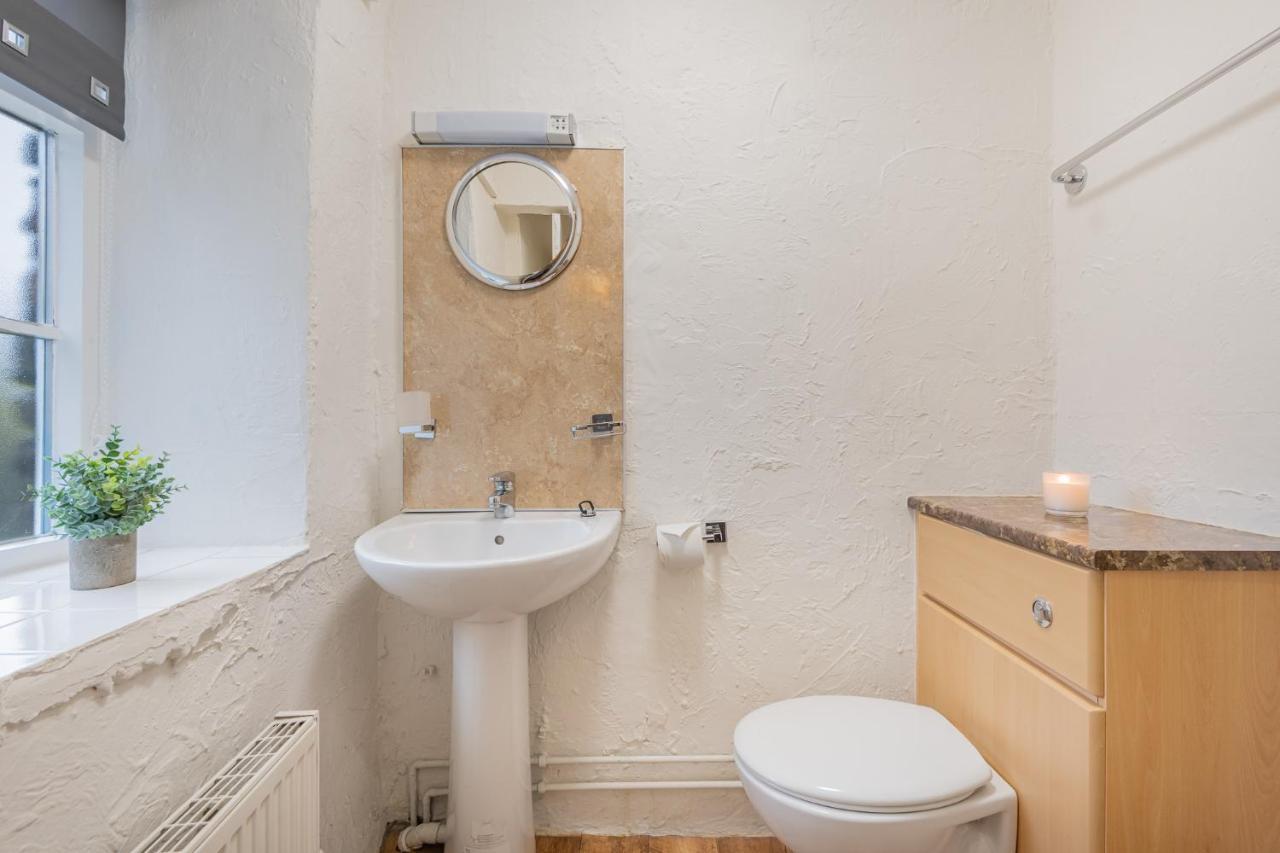 Holiday home 2, Old Mews